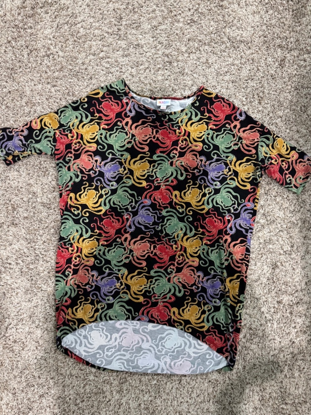 LuLaRoe shirt black background red/pink/green/lavender/mustard octopus XS